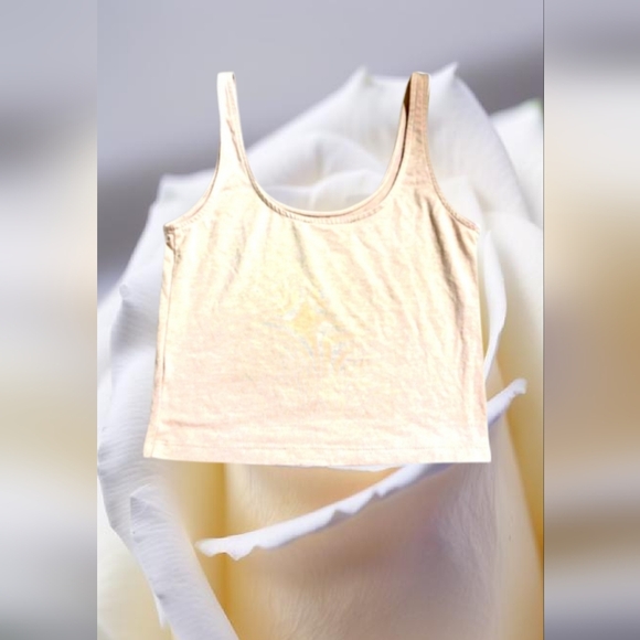 Tan crop top size medium - Picture 2 of 2